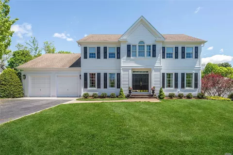 31 Glen Way, Cold Spring Harbor, NY 11724 photo 1
