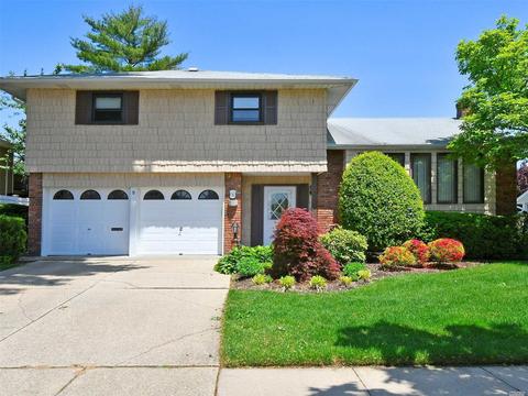 5 Chestnut Dr, Plainview, NY 11803 photo 1