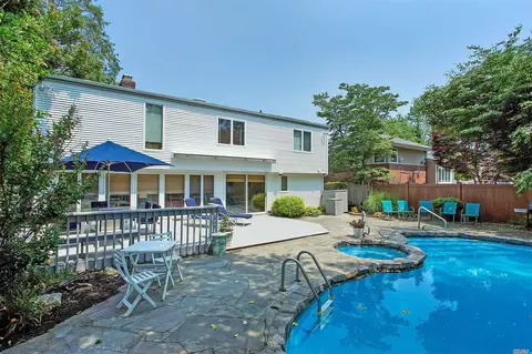 24 E Irene Ln, Plainview, NY 11803 photo 1