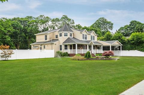 319 Rider Ave, Patchogue, NY 11772 photo 1