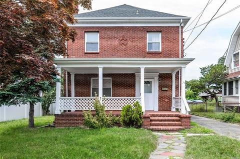 71 E Seaman Ave, Freeport, NY 11520 photo 1