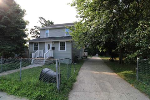 101 Hillside Ave, Freeport, NY 11520 photo 1