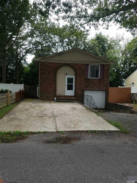 20 Station Ave, Patchogue, NY 11772 photo 1