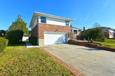 26 Pasadena Dr, Plainview, NY 11803 photo 1