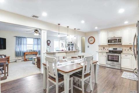 51 Hillside Ave, Patchogue, NY 11772 photo 1