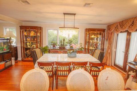 159 May Time Dr, Jericho, NY 11753 photo 2