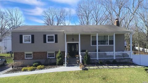 56 Roosevelt Ave, Commack, NY 11725 photo 1