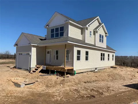 76 Tyler Dr, Riverhead, NY 11901 photo 1