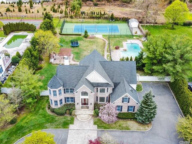 9 Alley Pond Ct Dix Hills Ny 11746 36 Photos Mls 3214171 Movoto