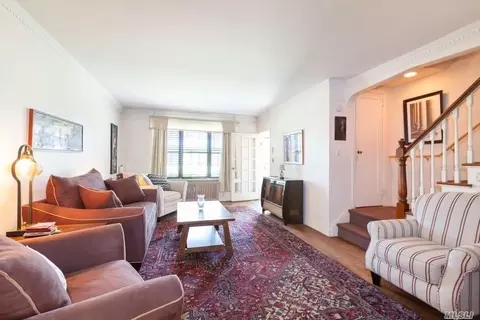 144-04 76th Rd, Flushing, NY 11367 photo 1