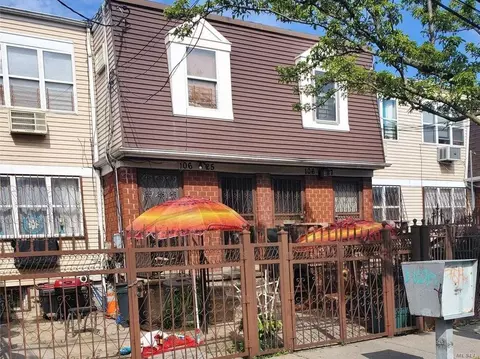 106-25 153rd St, Jamaica, NY 11433