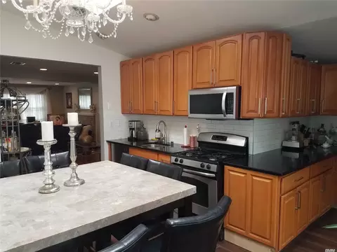 149-11 12th Ave, Flushing, NY 11357 photo 1