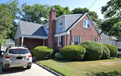 169 Wright Ave, Malverne, NY 11565 photo 1
