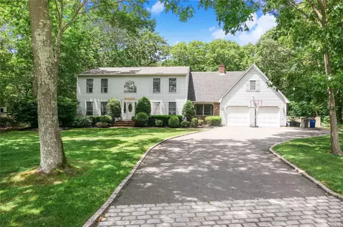 20 Abets Creek Path, Patchogue, NY 11772 photo 1