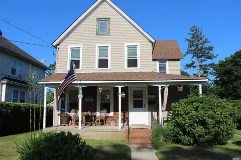 127 Maple Ave, Patchogue, NY 11772 photo 1