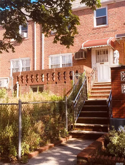 153-10 77 Rd, Flushing, NY 11367 photo 1