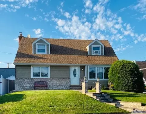 20 Boden, Valley Stream, NY 11580 photo 1