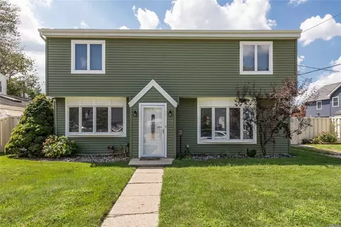 50 Barbara Ln, Levittown, NY 11756 photo 1