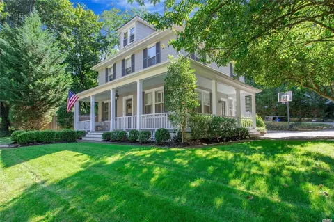 300 Main St, Cold Spring Harbor, NY 11724 photo 1