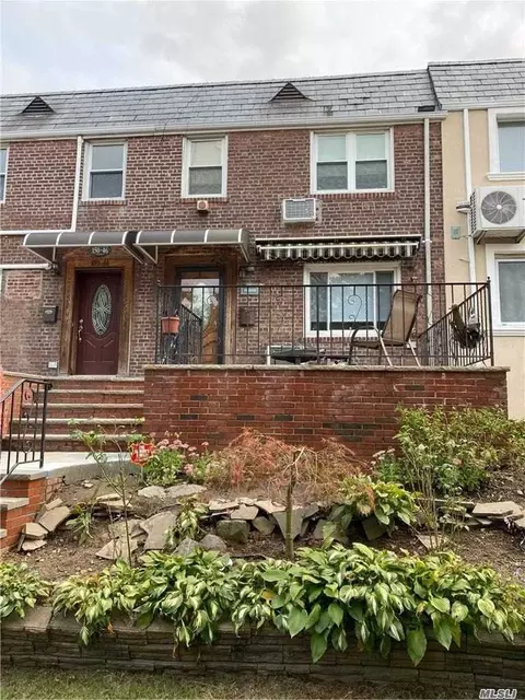 150-44 77th Ave, Flushing, NY 11367 photo 1