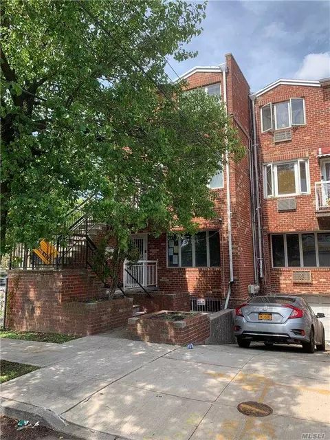 901 E 106th St, Brooklyn, NY 11236 photo 1