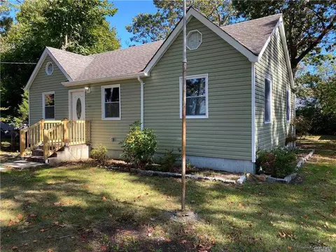 65 Hackensack Rd, Mastic Beach, NY 11951 photo 1