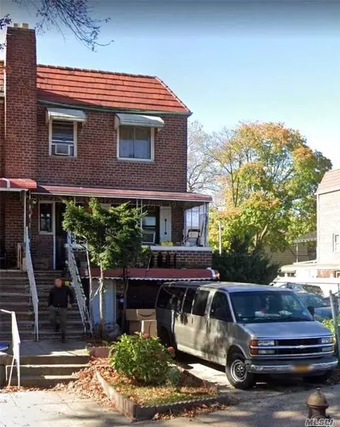 62-02 Main St, Flushing, NY 11367 photo 1