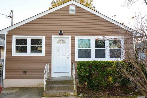 22 Whitson St, Hempstead, NY 11550 photo 1