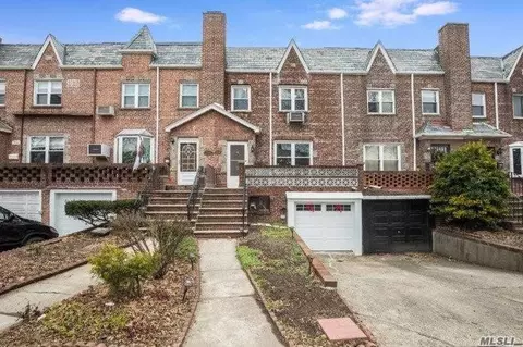 33-40 75th St, Flushing, NY 11372 photo 1