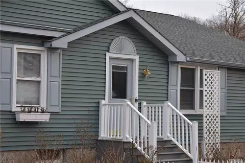 233 Orchard Rd, Patchogue, NY 11772 photo 1