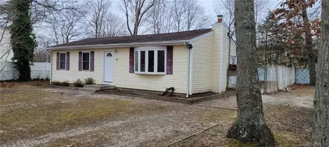33 Classon Ave, Mastic, NY 11950 photo 1