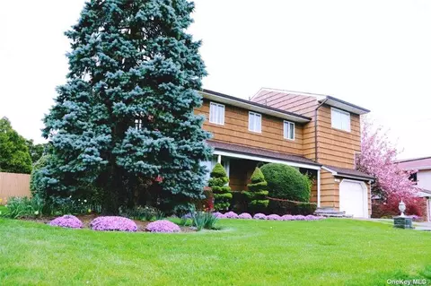 26 Sutton Ter, Jericho, NY 11753 photo 1