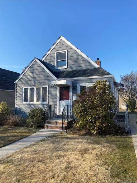 166-23 20 Rd, Flushing, NY 11357 photo 1