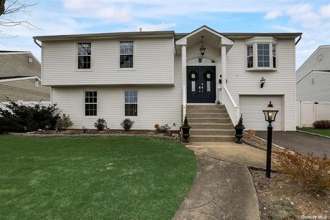 3894 Nancy Ln Seaford Ny 11783 1 Photo Mls 3294589 Movoto