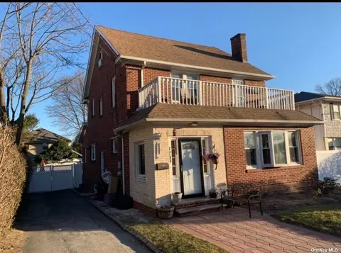 329 W Broadway, Cedarhurst, NY 11516 photo 1