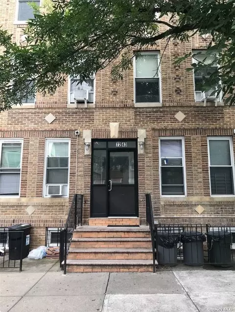 72-43 67 St, Glendale, NY 11385 photo 1