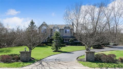 14 Jareds Path, Brookhaven, NY 11719 photo 1