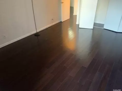 136-35 Maple Ave #5F, Flushing, NY 11355 photo 1