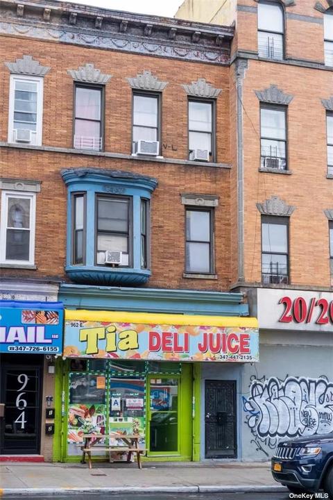 962 E 167th St, Bronx, NY 10459 photo 1