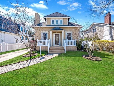 694 Adele, Baldwin, NY 11510 photo 1