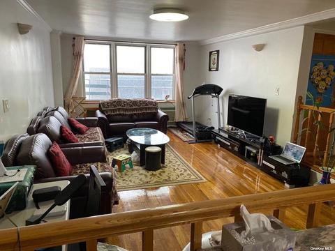 134-54 Maple Ave #5B, Flushing, NY 11355 photo 1