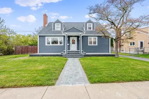 2520 Central Ave, Baldwin, NY 11510 photo 1
