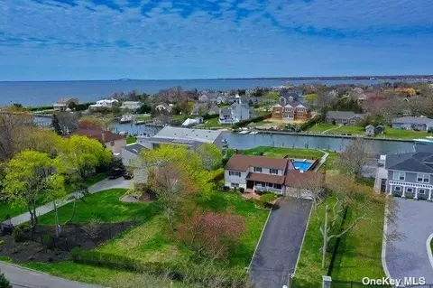 116 Elder Rd, Islip, NY 11751 photo 1