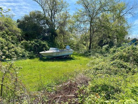 24 Furman Ln, Patchogue, NY 11772 photo 1
