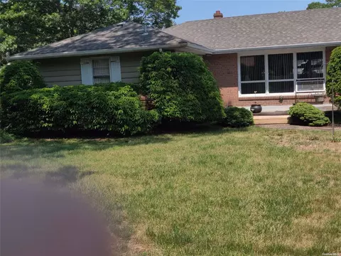25 Wilstan Ave, Patchogue, NY 11772 photo 1
