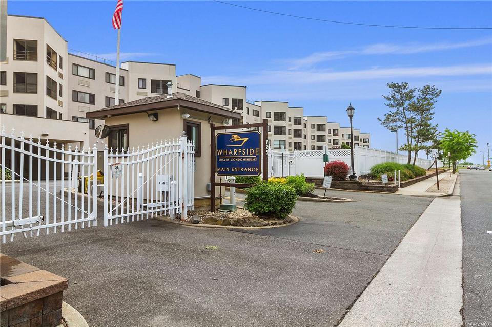 725 Miller Ave 215, Freeport, NY 11520 16 Photos MLS 3318263 Movoto