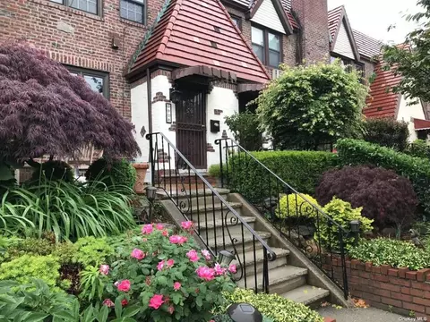 29-28 201st St, Flushing, NY 11360 photo 1