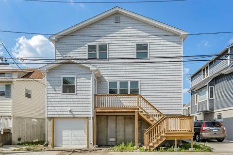663 Arthur St, Baldwin, NY 11510 photo 1