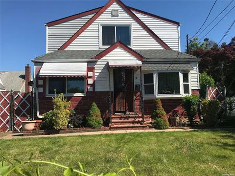 91 E Downs Rd, Hempstead, NY 11550 photo 1