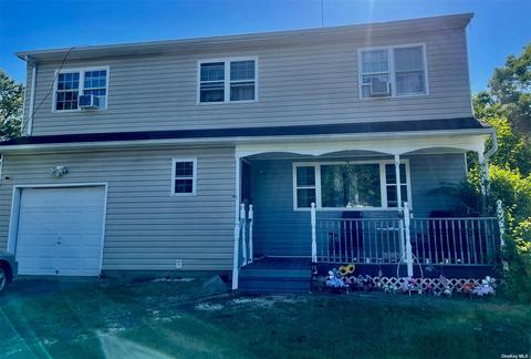29 Redlef St, Patchogue, NY 11772 photo 1
